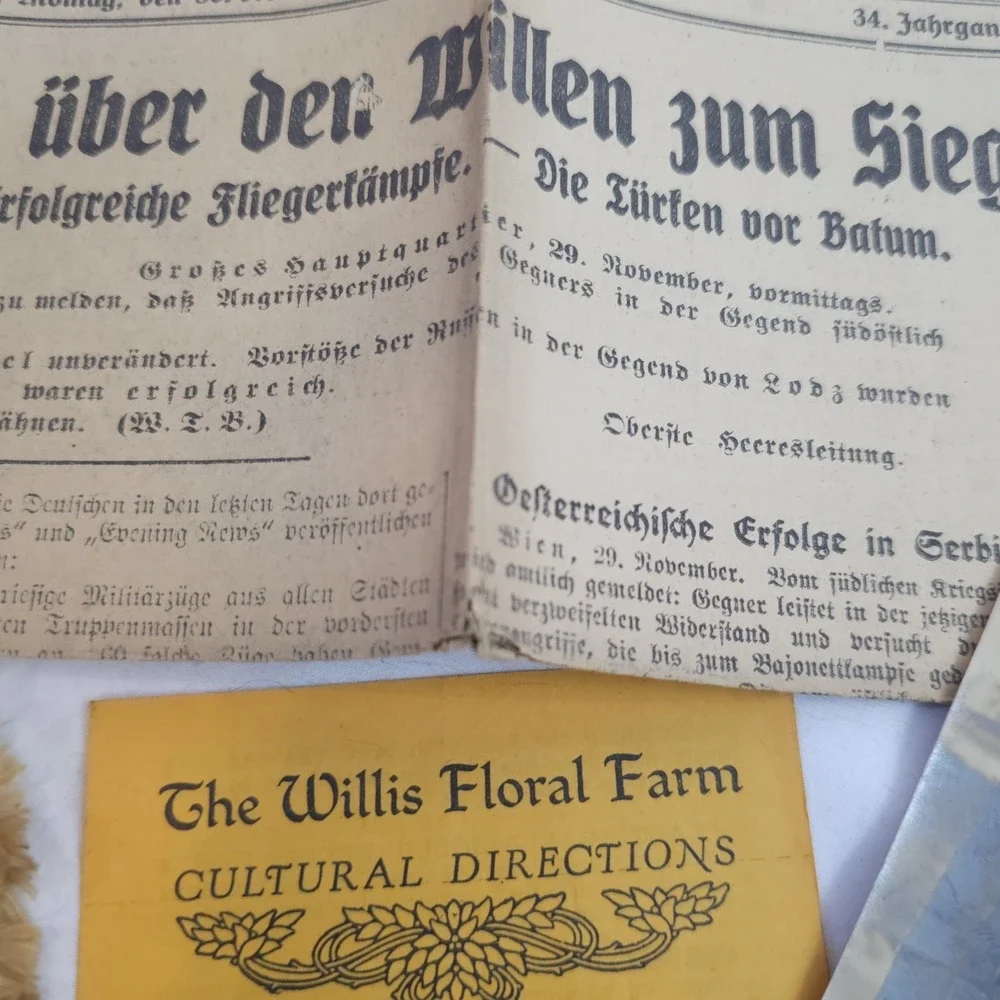 N/A ephemera paper